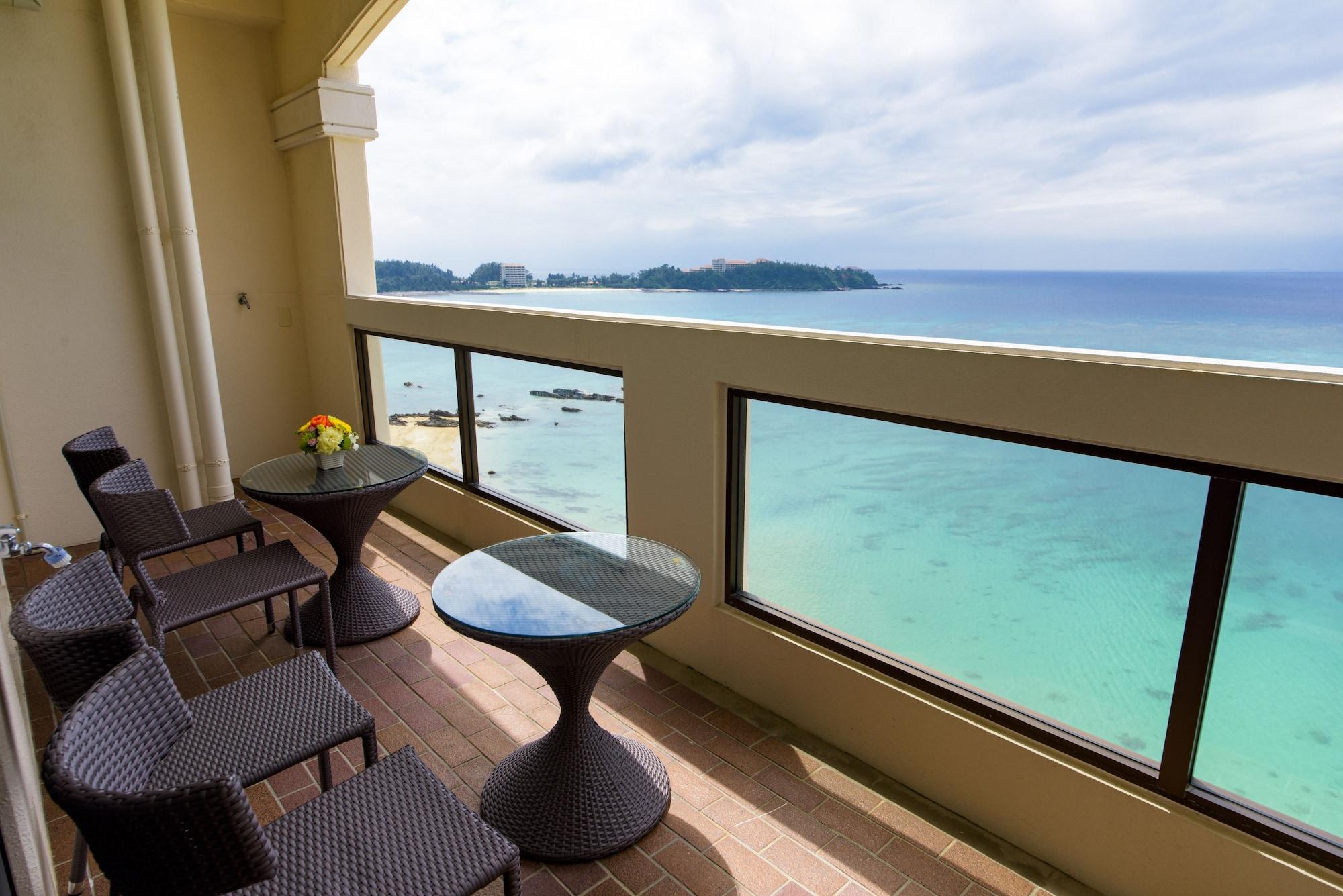 Best Western Okinawa Kouki Beach Nago Exterior foto